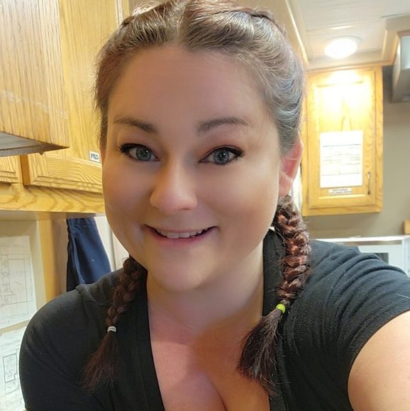 Meet your Posher, Caitlyn - Picture 1 of 1